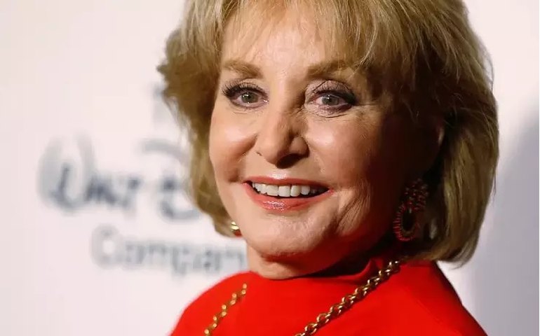 Jornalista Barbara Walters, pioneira do noticiário televisivo, morre aos 93 anos