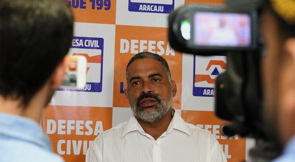 LUIZ FERNANDO DA DEFESA CIVIL / Foto: Fotos: Sergio Silva