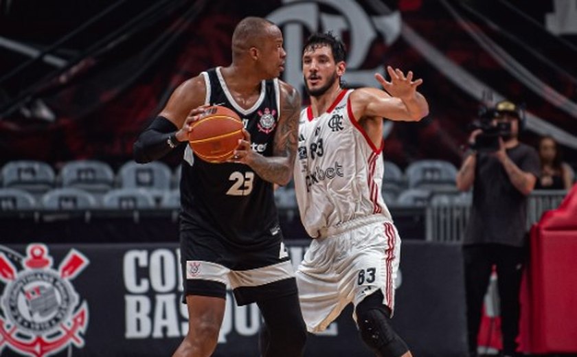 Corinthians vence Flamengo pelo NBB