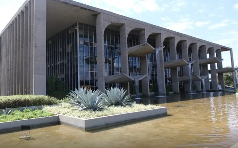 Ministério da Justiça autoriza uso da Força Nacional em terras indígenas do Paraná e Pará
