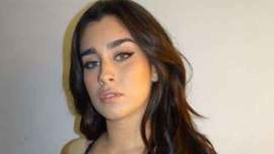 A caminho do Brasil, Lauren Jauregui, da Fifth Harmony, é presa por porte de drogas, diz site