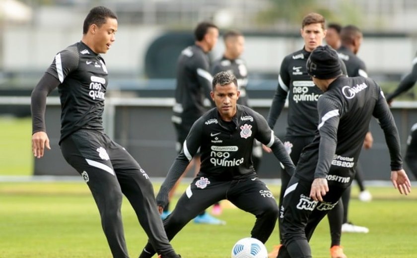 Sem Luan e com novidades, Corinthians treina para enfrentar o Fluminense