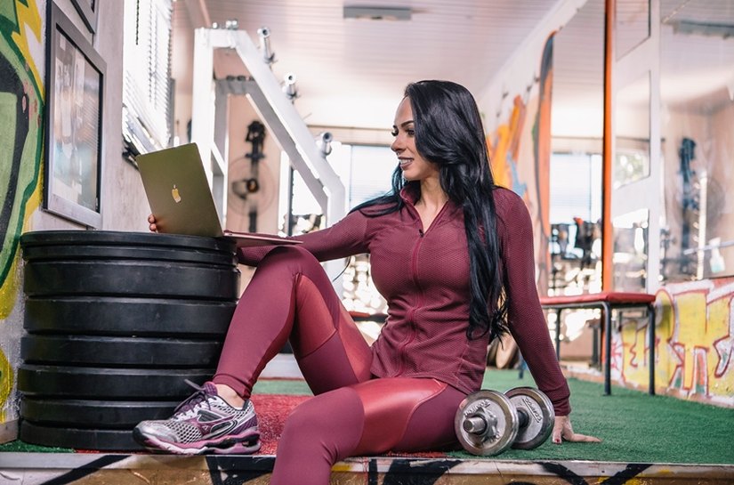 Renata Spallicci, a 'Executiva Sarada', ressalta a importância da psicologia no mundo fitness