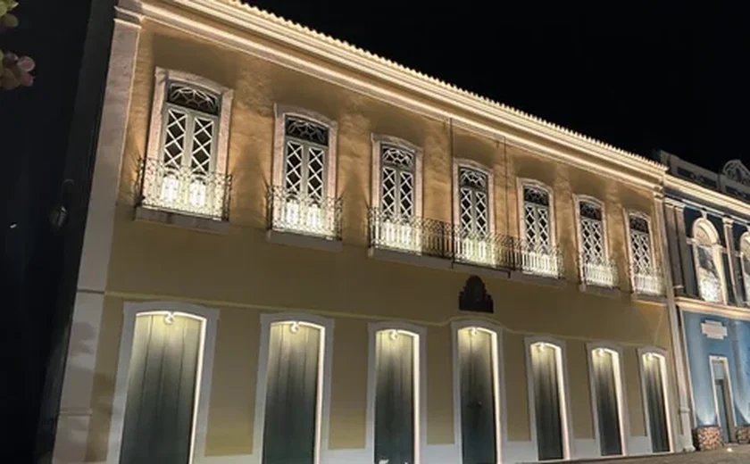 Em Penedo: pontos turísticos do Centro Histórico ganham nova iluminação