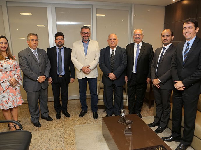 ﻿Presidente do TJ e prefeito de Arapiraca discutem cooperação técnica