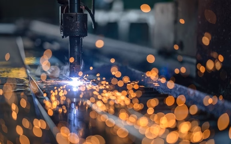 Produção industrial ultrapassa nível pré-pandemia; está 2,8% acima de fevereiro de 2020