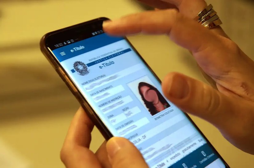 Mais de 5,3 milhões de eleitores terão título cancelado, informa TSE