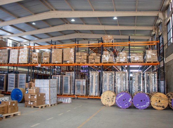 Junta Comercial divulga rankings de aberturas e extinções empresariais para os 102 municípios