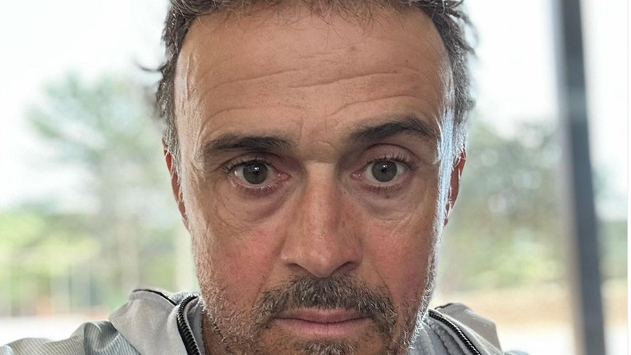 Luis Enrique vê duelos com Milan como vitais para futuro do PSG na Liga dos Campeões