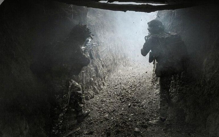 Militares ucranianos enfrentam exaustão e temem que este Natal no front seja o último