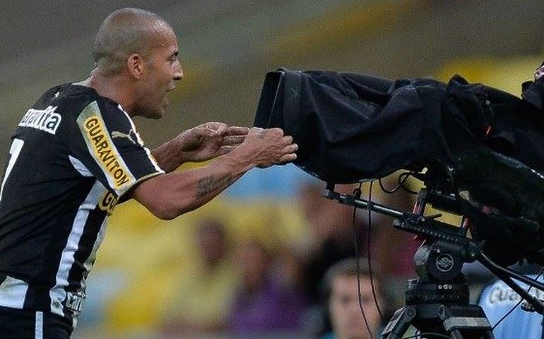 Expulsões e &#8216;roubo&#8217; revoltam Botafogo: &#8216;Não vou mais me calar&#8217;, diz Mancini