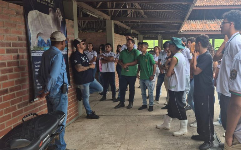 Adeal realiza dia de atividades com alunos do Ifal