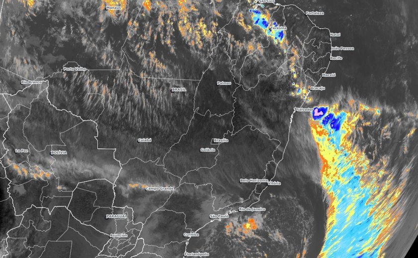 Previsão do tempo para esta terça-feira (19) é de chuva em Alagoas