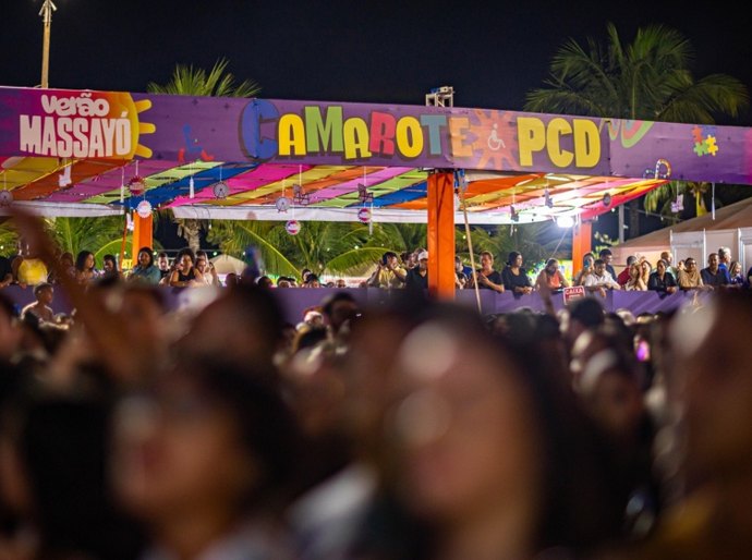 Estrutura inclusiva garante participação de pessoas com deficiência no Verão Massayó