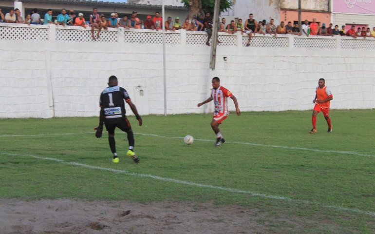 Campeonato de Futebol Master em Penedo inicia fase quartas-de-final