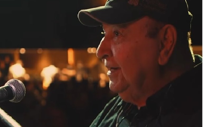 Artistas velam corpo de João Donato no Theatro Municipal do Rio