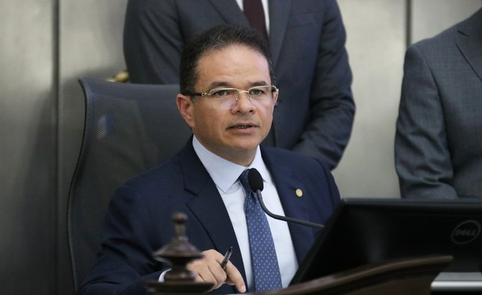 Deputado Marcelo Victor (MDB-AL) é reeleito presidente da Assembleia Legislativa de Alagoas