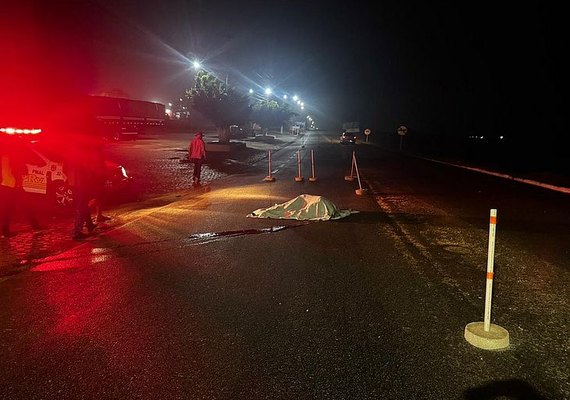 Motociclista morre após colidir com sinalizador na AL-220
