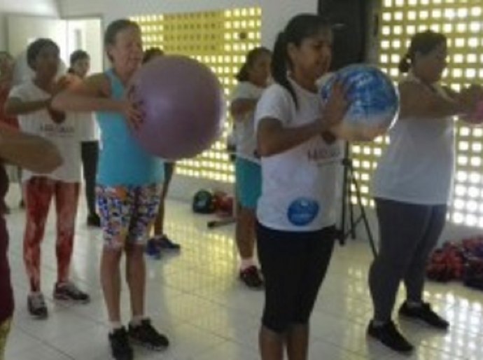 Delmiro: Academia Dr. Luiz Luna Torres interage com a comunidade