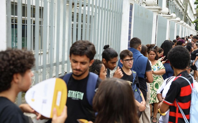 Governo brasileiro avalia aplicar Enem na Argentina, Uruguai e Paraguai