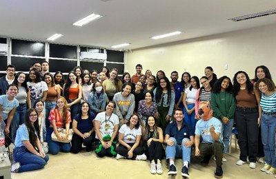 Projeto de extensão TECA realiza acolhimento de novos integrantes no HUPAA com foco na humanização hospitalar