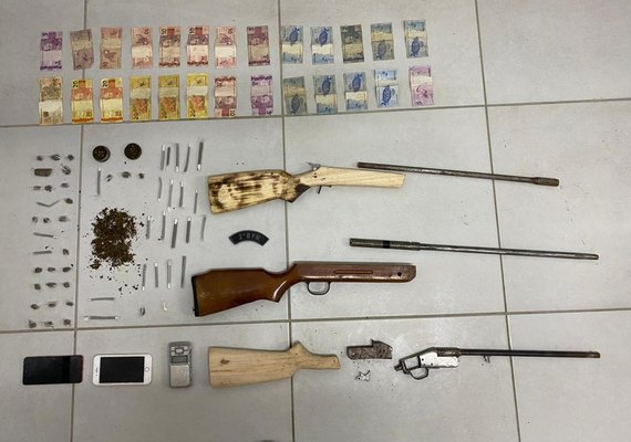 PM apreende armas e dois quilos de drogas em operações na Zona da Mata alagoana