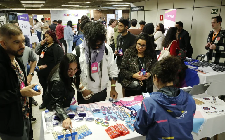 12ª Feira Diversa abre inscrições gratuitas e oferece oportunidades de trabalho e inclusão LGBTQIA+ em São Paulo
