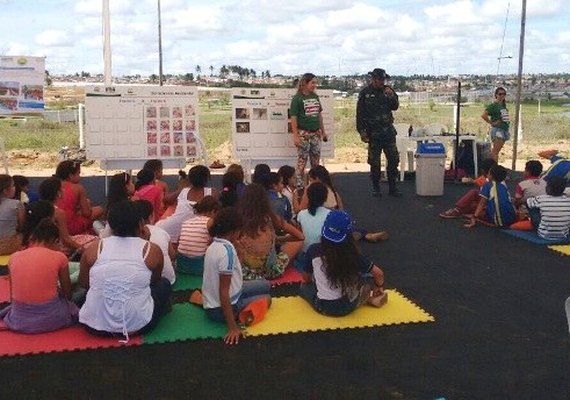 Centenas de crianças participam de atividades de educação ambiental