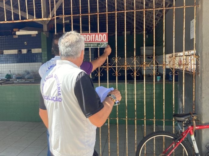 Vigilância Sanitária interdita Balança de Peixe na Ponta Verde