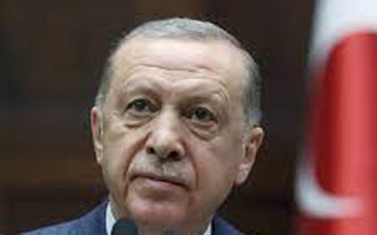 Erdogan promove ex-funcionário do Fed de NY à presidência do BC turco