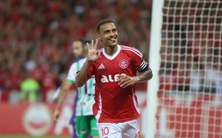 Alan Patrick brilha e Inter supera Atlético Nacional na Libertadores