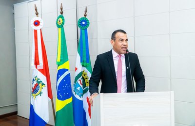 Câmara propõe lei que obriga estabelecimentos de grande porte a contratar bombeiros civis