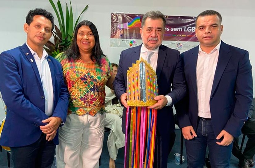 Ministério Público recebe prêmio em reconhecimento à atuação em defesa da comunidade LGBTQIAPN+