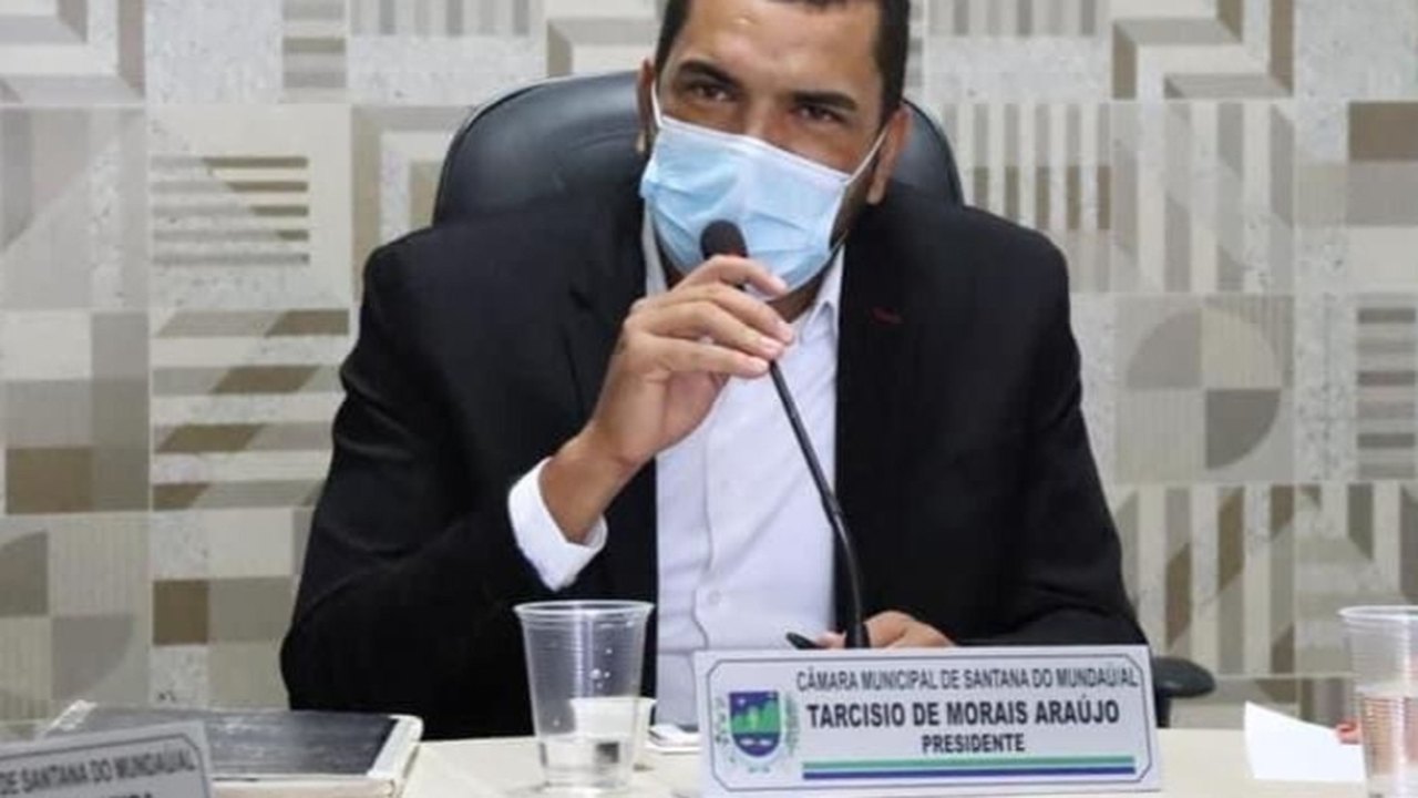 Câmara de Santana do Mundaú antecipa pagamento do 13° salário dos funcionários do Legislativo
