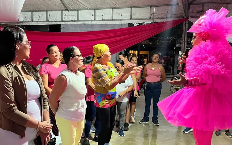 Saúde de Santana do Mundaú encerra mês das mães com grande aulão de dança