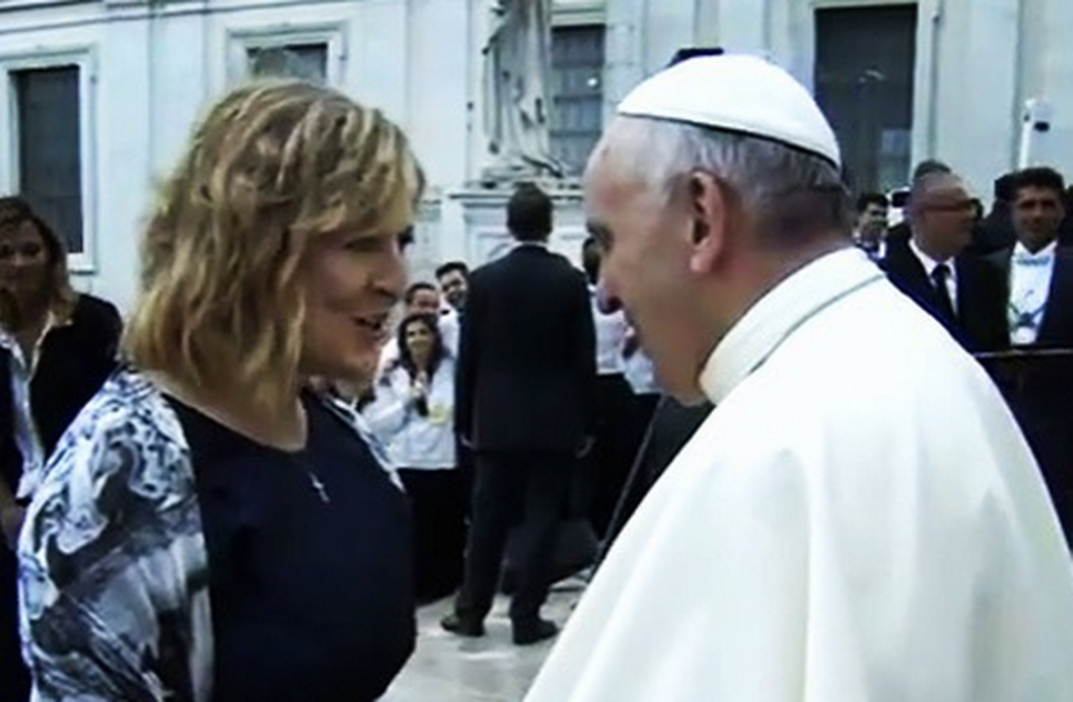 Darlene Zschech com o papa Francisco - Foto: Divulgação.