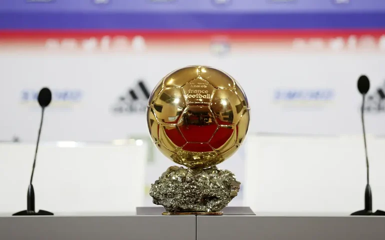 Cerimônia da Bola de Ouro vai ser em Paris com novos prêmios para o futebol feminino