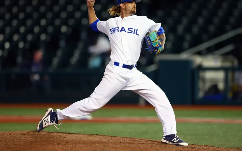 Com contrato de R$ 3,48 bilhões, estrela do beisebol é investigado por esquema de apostas, nos EUA