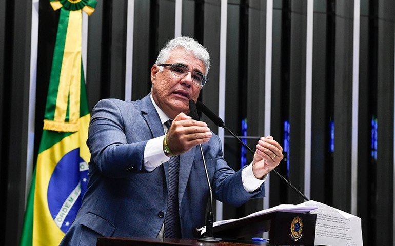 Girão: 'Por que não anistiar agora quem nem sequer pegou em armas?'