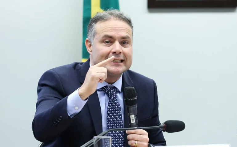 Renan Filho diz que governo anunciará contingencimento de R$ 31 bi e aumento de IOF