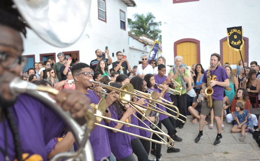 15º Bourbon Festival Paraty Bourbon Festival Paraty 2025 celebra 15 anos com grandes artistas nacionais e internacionais do Jazz, Blues e Soul