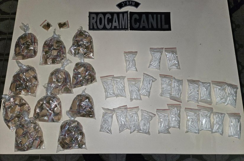 Mais de 1 kg de maconha e 565 pinos de cocaína são apreendidos no interior de Alagoas