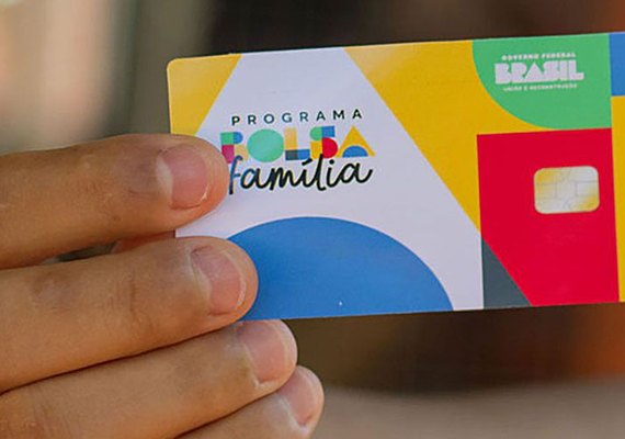 Caixa paga novo Bolsa Família a beneficiários com NIS de final 5