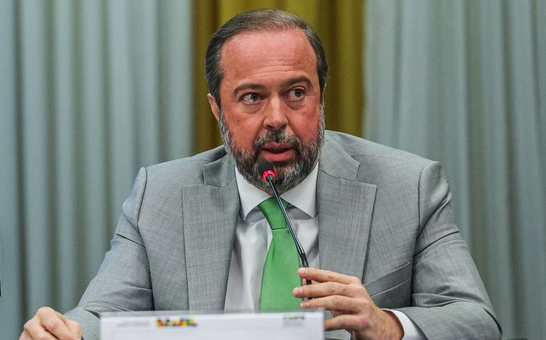 Silveira pede plano de contingência ao Operador do Sistema Elétrico