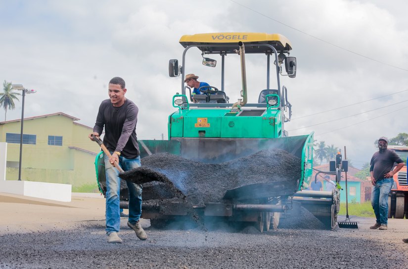 Programa Pavimenta Coruripe retoma obras no Conjunto Joaquim Beltrão: 26 ruas serão beneficiadas
