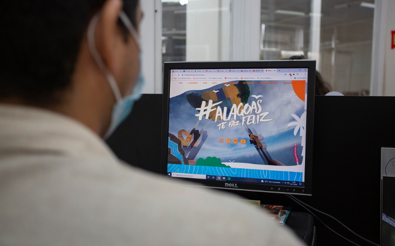 Suns e Heat abrem suas séries com vitória nas semifinais dos playoffs da NBA