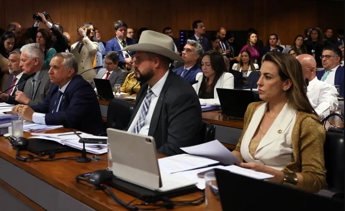 Os três participam da apuração das fraudes nos descontos de aposentados e pensionistas
