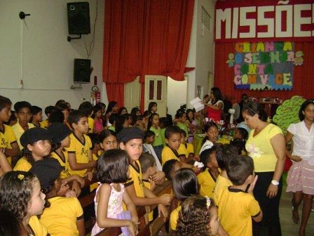 Crianças no B. Bentes 1 têm culto missionário