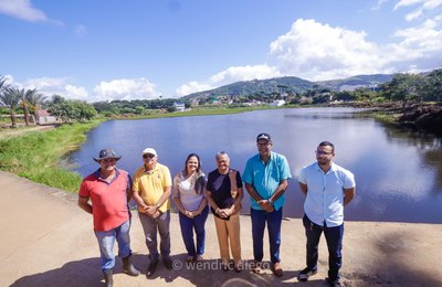 Tia Júlia acompanha manutenção do Lago Juca Sampaio e recapeamento asfáltico de Palmeira