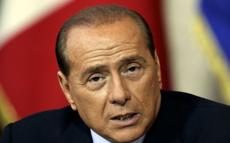 Morre Silvio Berlusconi, dirigente que contratou muitos brasileiros e fez história no Milan